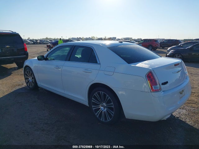 2014 CHRYSLER 300 S VIN: 2C3CCABG8EH171493