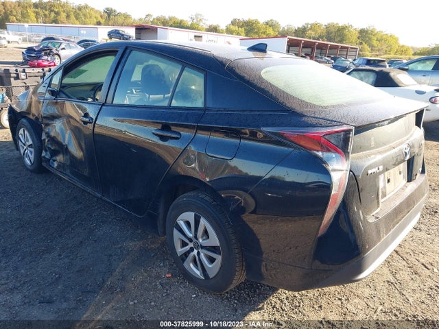 Toyota Prius Four 2016 JTDKARFU4G3516939 Image 3