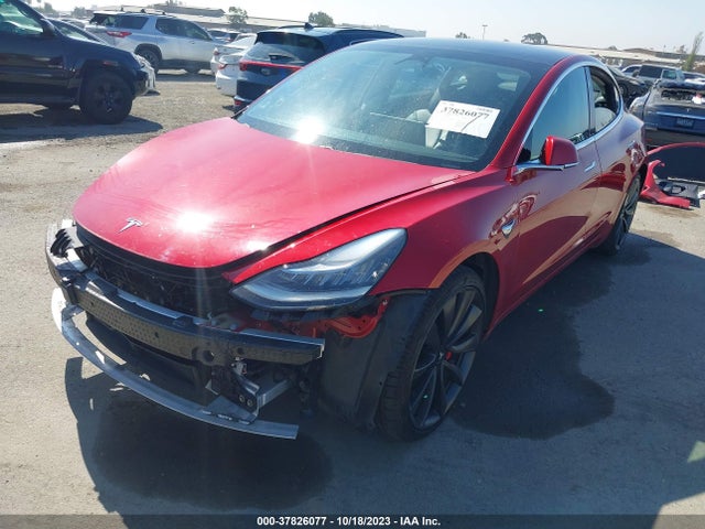 Tesla Model 3 Performance 2020 5YJ3E1ECXLF641055 Image 2