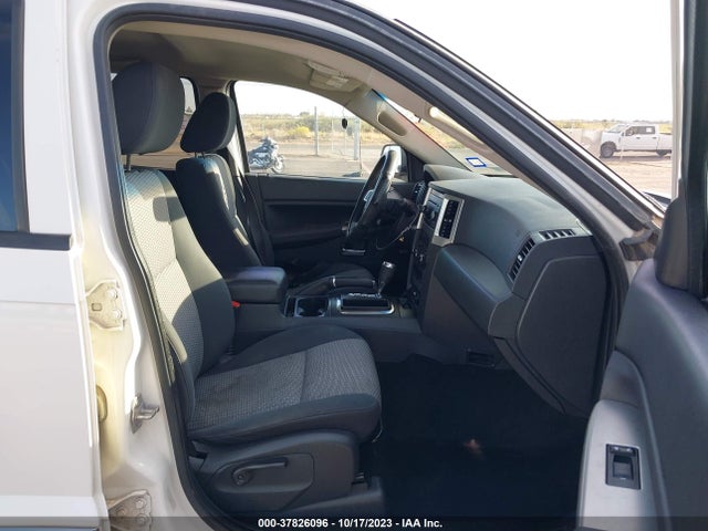 2010 JEEP GRAND CHEROKEE LAREDO VIN: 1J4PR4GK4AC143059