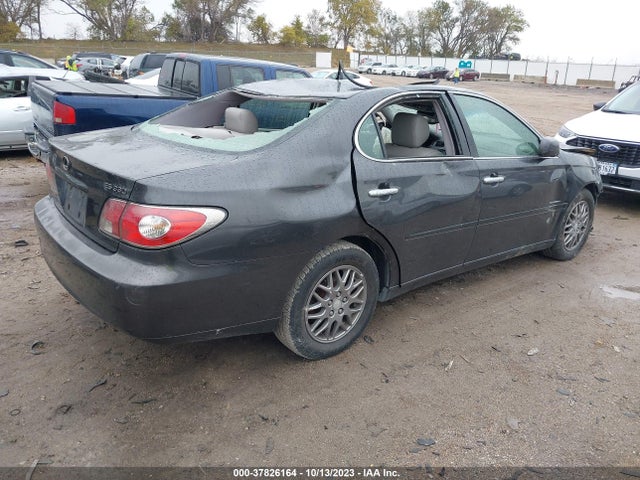 2004 LEXUS ES 330 VIN: JTHBA30G445041100