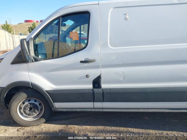 1FTYE1ZM8JKA23418 Ford TRANSIT VAN