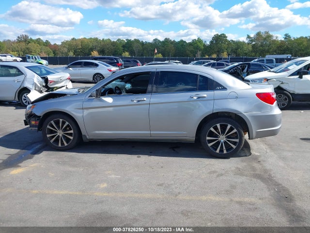 2013 CHRYSLER 200 TOURING VIN: 1C3CCBBB3DN679533