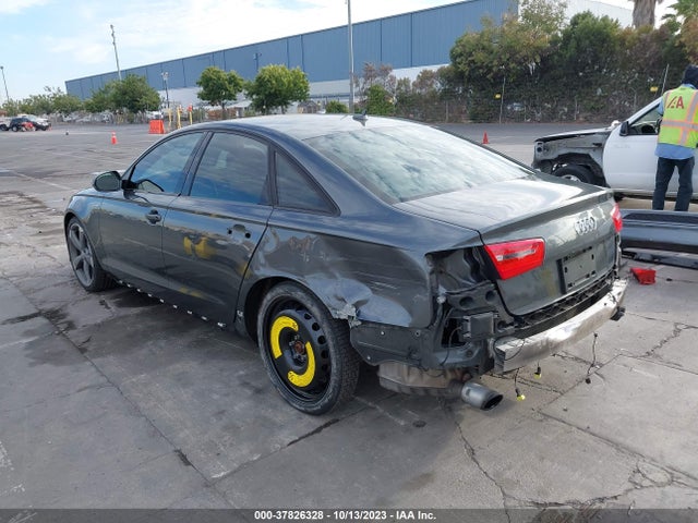 WAUHGAFC4FN039785 Audi A6 3.0t Prestige