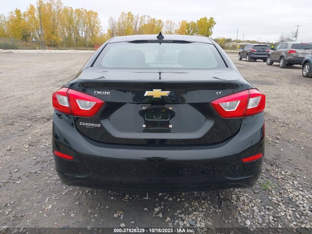 Chevrolet Cruze Lt Auto 2018 1G1BE5SM7J7164872 Image 16