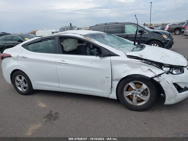 2015 HYUNDAI ELANTRA SE VIN: 5NPDH4AE8FH574319