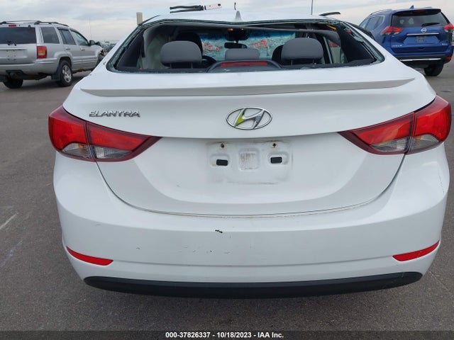 2015 HYUNDAI ELANTRA SE VIN: 5NPDH4AE8FH574319