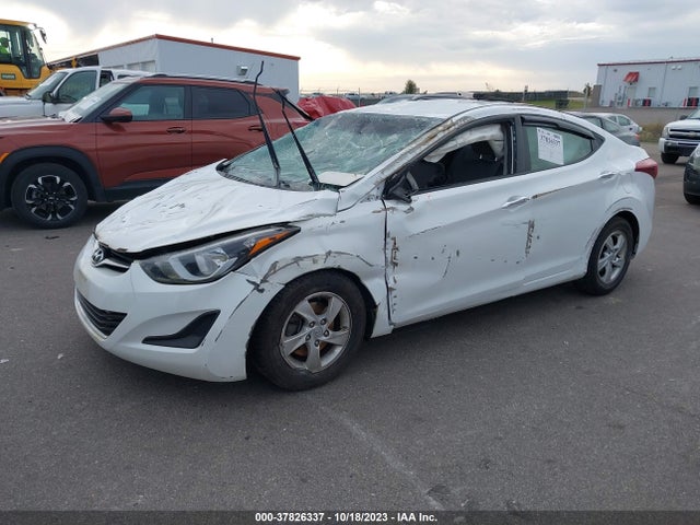 2015 HYUNDAI ELANTRA SE VIN: 5NPDH4AE8FH574319