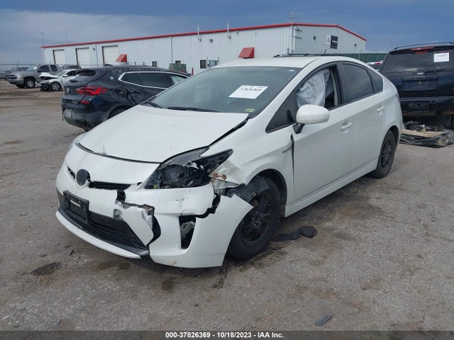 JTDKN3DU9F0435407 Toyota Prius Three