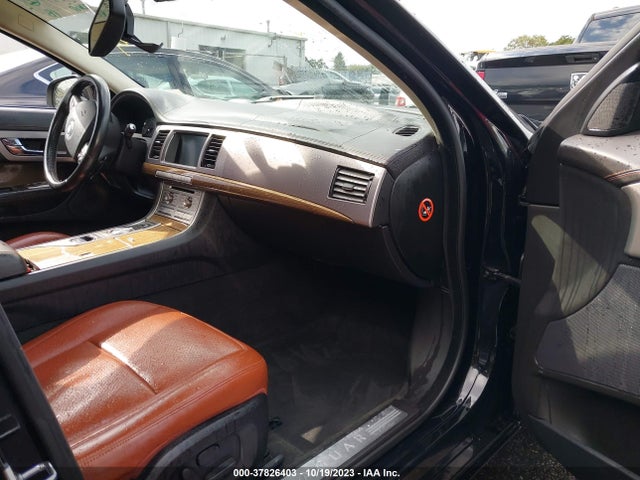 2009 JAGUAR XF SAJWA07C291R27856 Photo 4