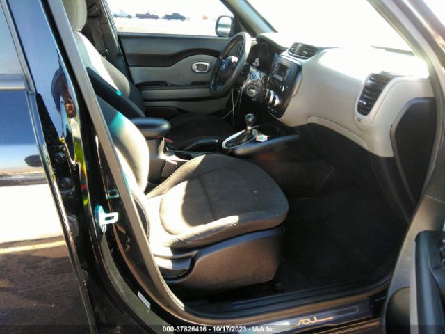 KNDJN2A25E7077494 KIA Soul Base