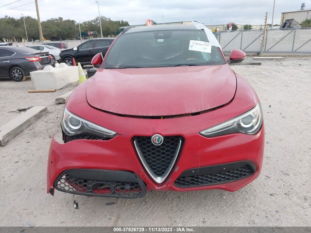 ZASPAKBN7K7C32841 Alfa Romeo Stelvio Ti Sport Awd