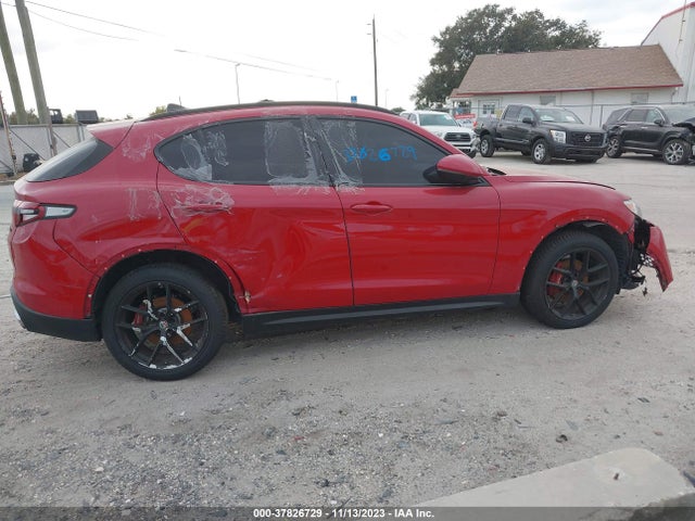 ZASPAKBN7K7C32841 Alfa Romeo Stelvio Ti Sport Awd