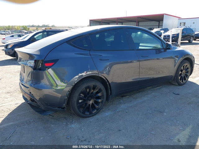 5YJYGDEE4LF034085 Tesla Model Y Long Range