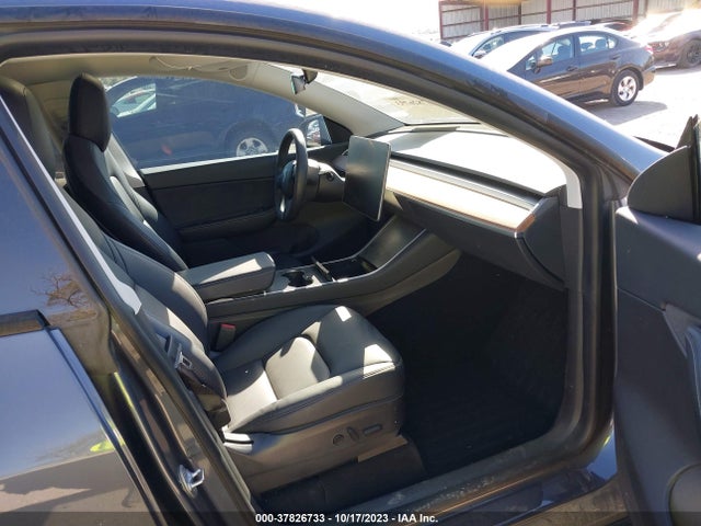 5YJYGDEE4LF034085 Tesla Model Y Long Range
