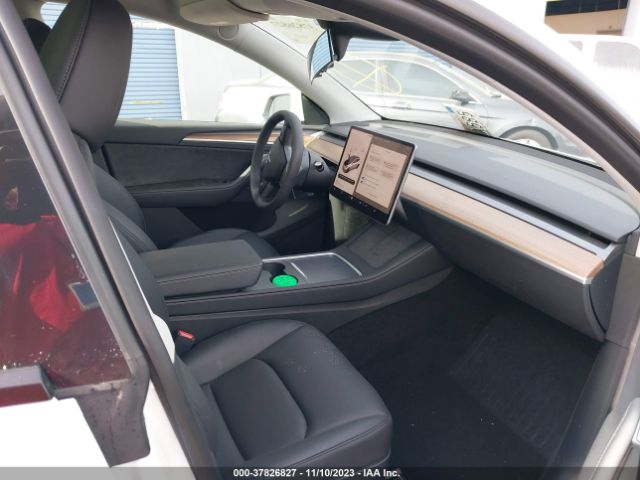 7SAYGDEF4PF750759 Tesla Model Y Performance