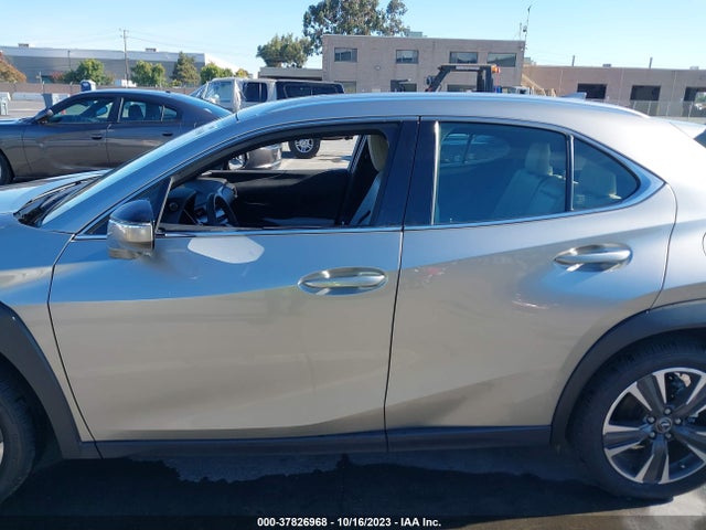 JTHX3JBH5N2047162 Lexus Ux Ux 200