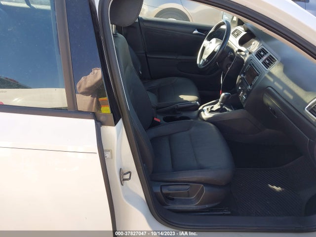 Продаж на аукціоні авто 2011 Volkswagen Jetta Sedan Se W, vin: 3VWDX7AJ8BM365357, номер лоту: 37827047