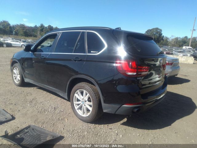 2015 BMW X5 5UXKR0C57F0P02894 Photo 2