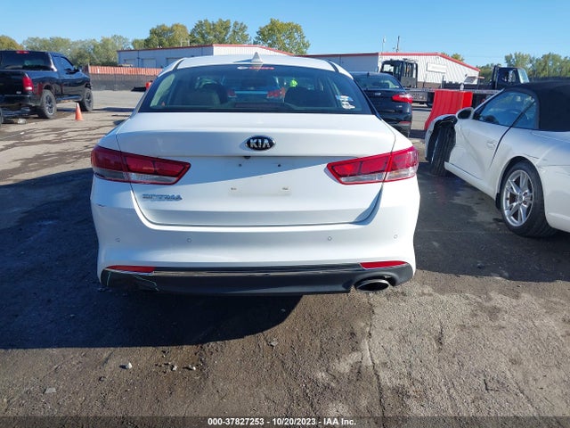 KIA Optima Lx 2018 5XXGT4L36JG268635 Image 16