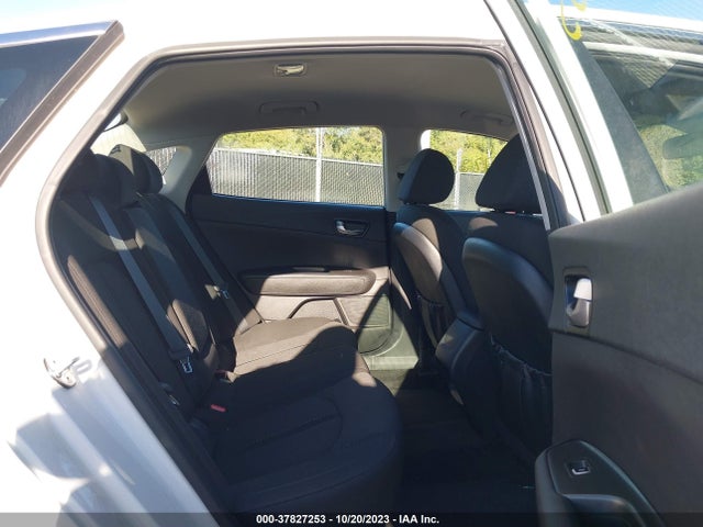 KIA Optima Lx 2018 5XXGT4L36JG268635 Image 8