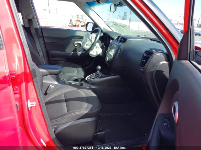 KIA SOUL + 2018 KNDJP3A54J7575769 Image 5