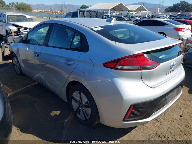 2017 HYUNDAI IONIQ HYBRID BLUE VIN: KMHC65LC4HU050396