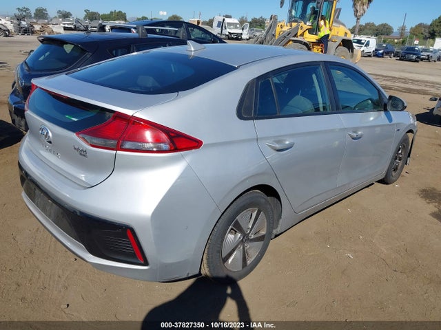 2017 HYUNDAI IONIQ HYBRID BLUE VIN: KMHC65LC4HU050396