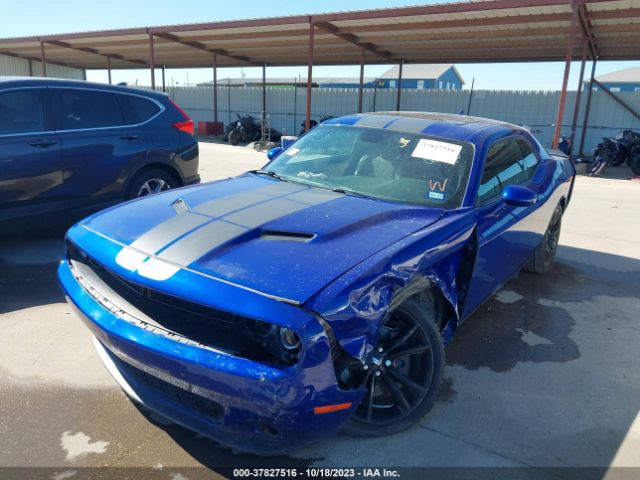 2C3CDZAG8JH161800 Dodge Challenger Sxt Plus