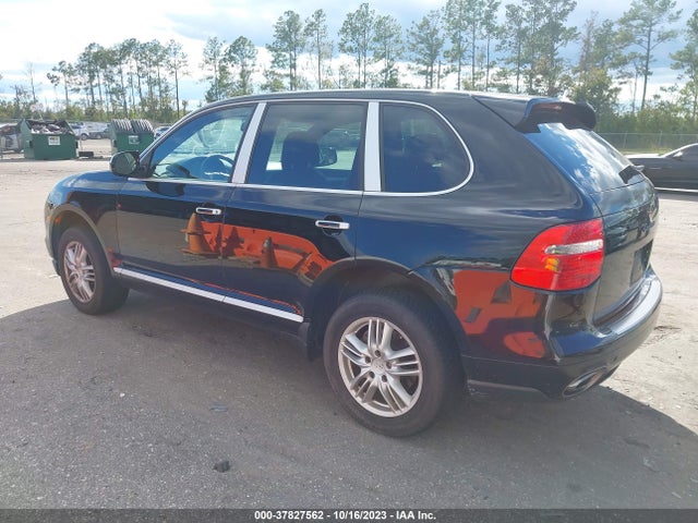 2010 PORSCHE CAYENNE WP1AA2AP0ALA06520 Photo 2