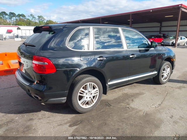 2010 PORSCHE CAYENNE WP1AA2AP0ALA06520 Photo 3