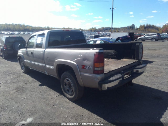 2002 GMC SIERRA 1500 SLE VIN: 2GTEK19T021352540