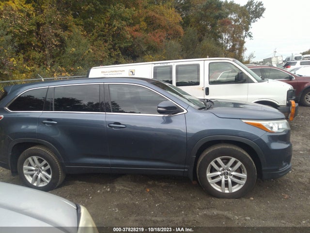 Toyota Highlander Le V6 2016 5TDBKRFH9GS266399 Image 14