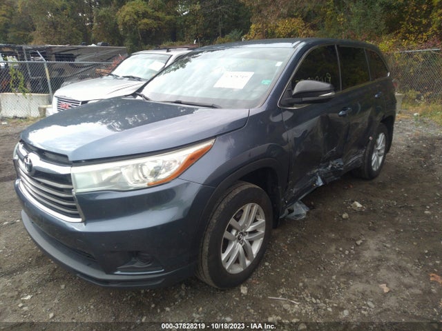 Toyota Highlander Le V6 2016 5TDBKRFH9GS266399 Image 2