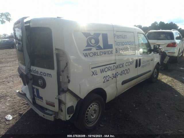 RAM Promaster City Cargo Van Tradesman 2016 ZFBERFAT4G6B75324 Image 4