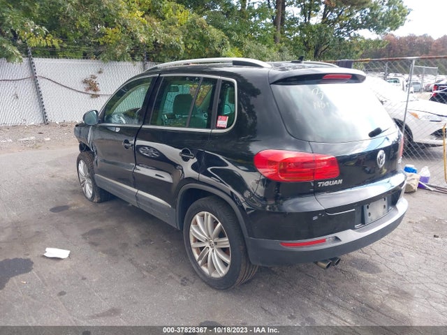 WVGBV7AX9FW575746 Volkswagen Tiguan Sel
