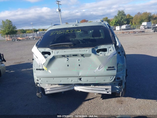2022 TOYOTA RAV4 HYBRID XLE VIN: 2T3RWRFV0NW128836