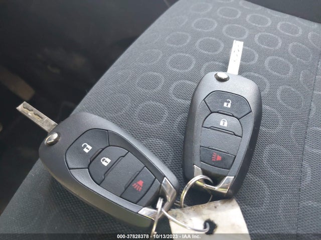 Chevrolet TRAX LS 2020 3GNCJNSB3LL207325 Image 11