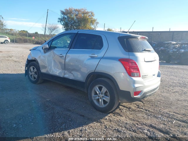 Chevrolet TRAX LS 2020 3GNCJNSB3LL207325 Image 3
