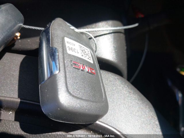 1GTP9EED0KZ189826 GMC Sierra 1500 At4