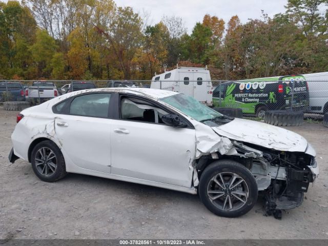 3KPF24AD0PE538177 KIA Forte Lxs