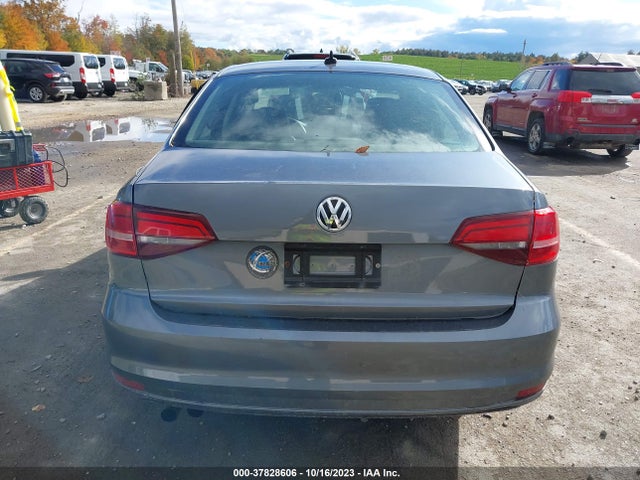 2015 VOLKSWAGEN JETTA 1.8T SE VIN: 3VWD17AJ8FM234453