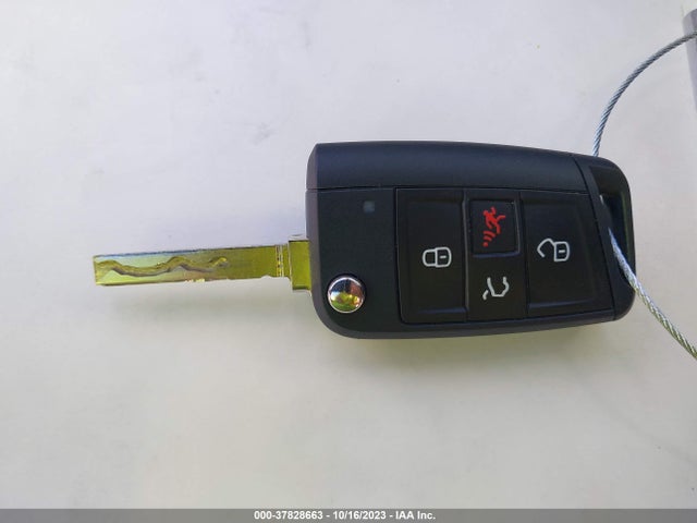 3VWN57BU5MM059660 Volkswagen Jetta S/r-line