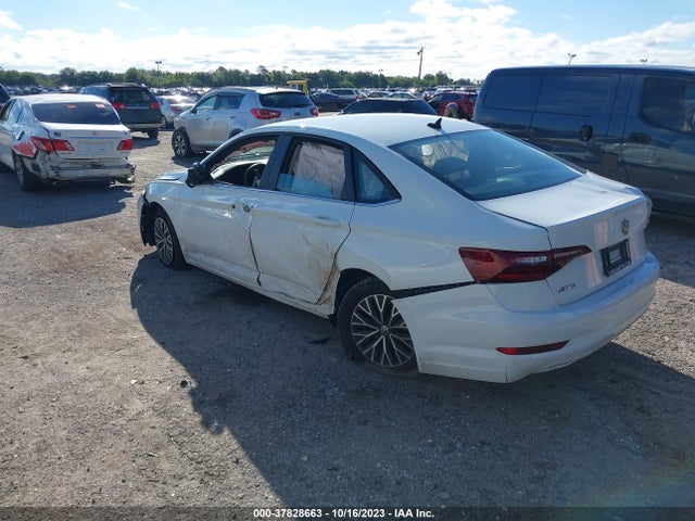 3VWN57BU5MM059660 Volkswagen Jetta S/r-line