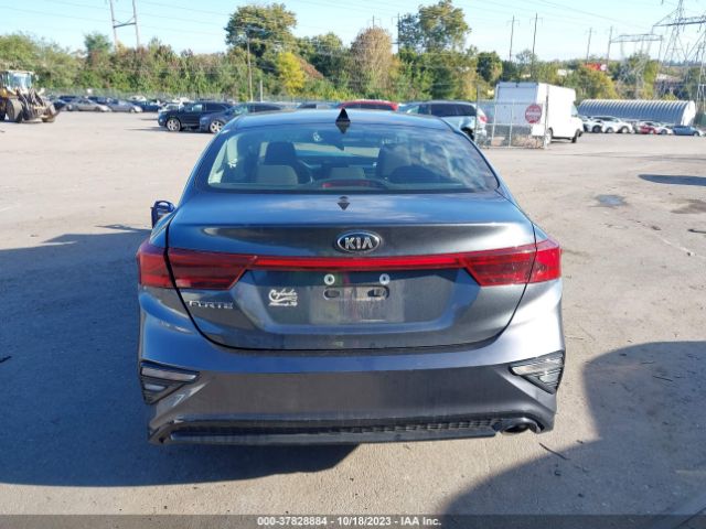 3KPF24AD9LE146289 KIA Forte Lxs