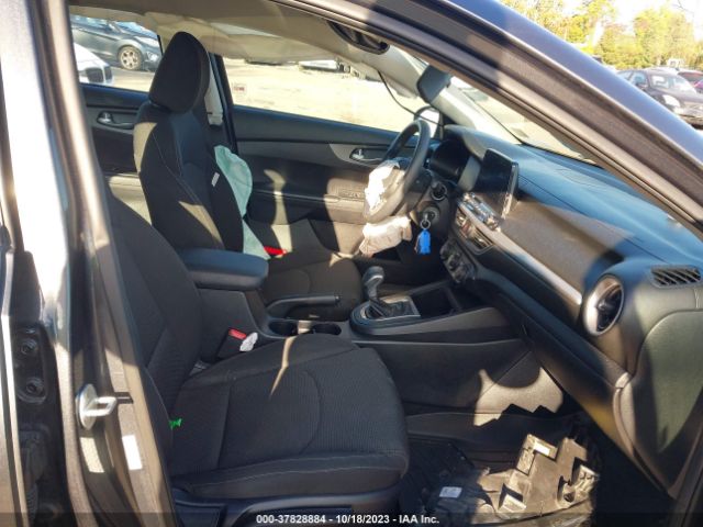 3KPF24AD9LE146289 KIA Forte Lxs
