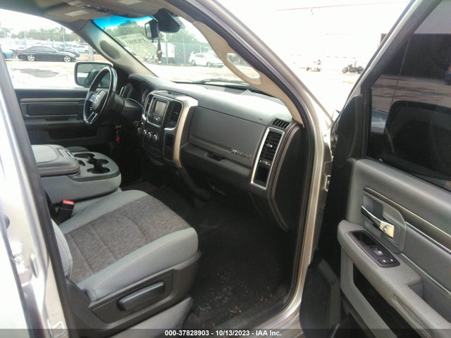 1C6RR6LT7KS548985 RAM 1500 Classic Big Horn