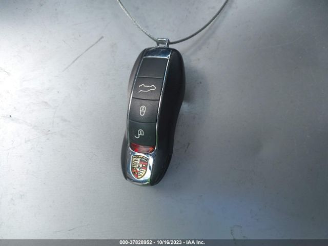 WP1AA2A26GKA09716 Porsche Cayenne