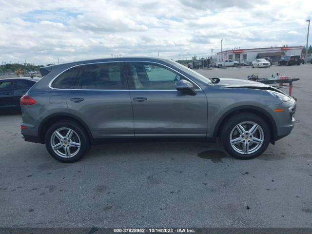 WP1AA2A26GKA09716 Porsche Cayenne