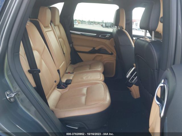 WP1AA2A26GKA09716 Porsche Cayenne